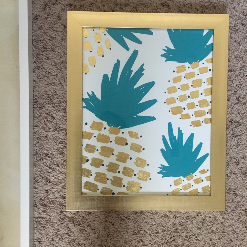 Gold Teen / Pre teen Wall / Bedroom Decor - Picture 4 of 8